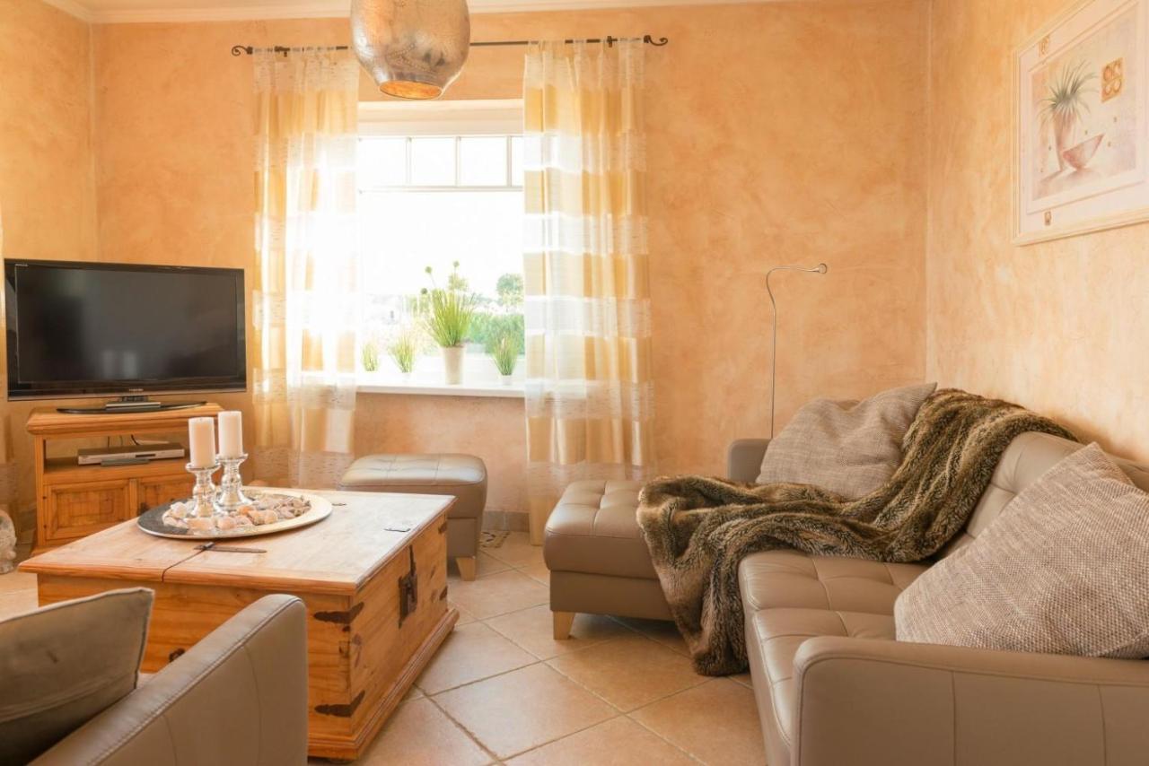 Ferienwohnung Altes Zollhaus Casa Rustica Scharbeutz Exterior foto